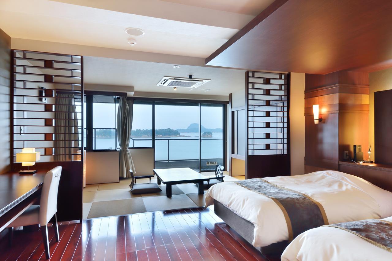 Uminoyasuragi Hotel Ryugu Kami Amakusa Exterior photo