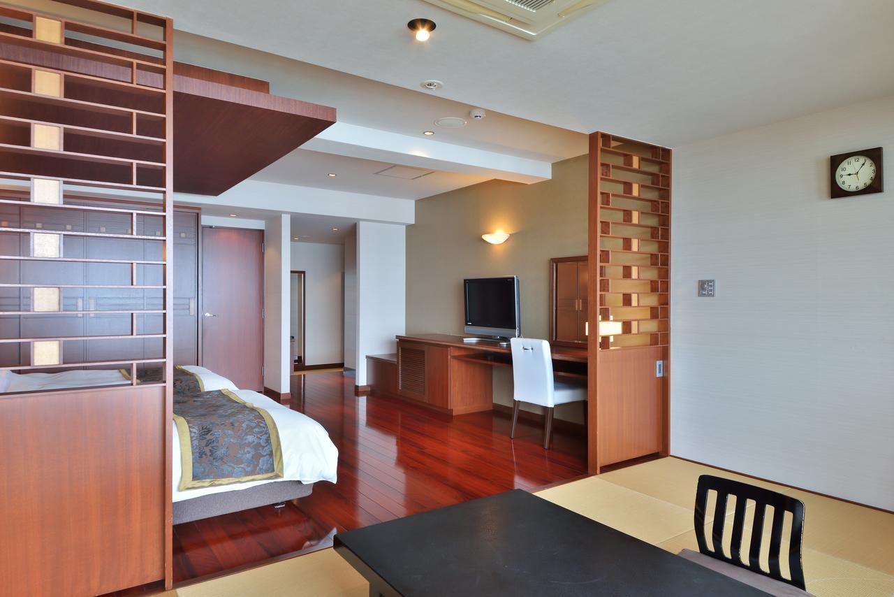 Uminoyasuragi Hotel Ryugu Kami Amakusa Exterior photo
