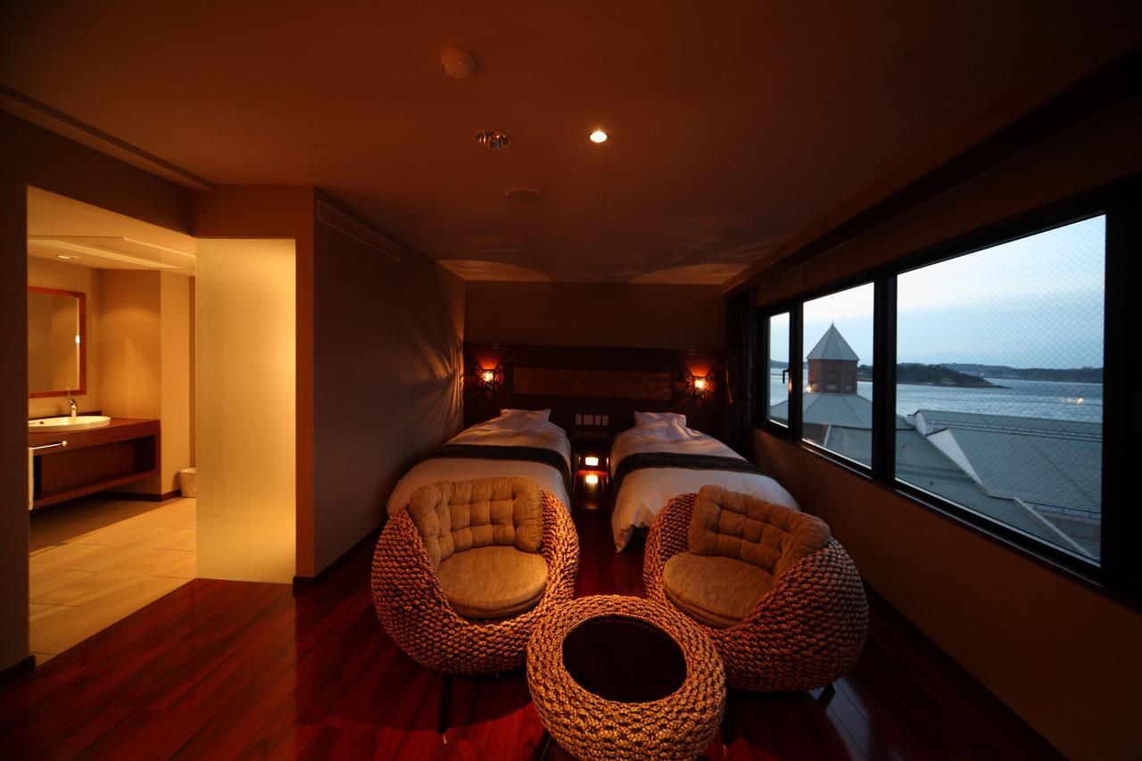 Uminoyasuragi Hotel Ryugu Kami Amakusa Exterior photo